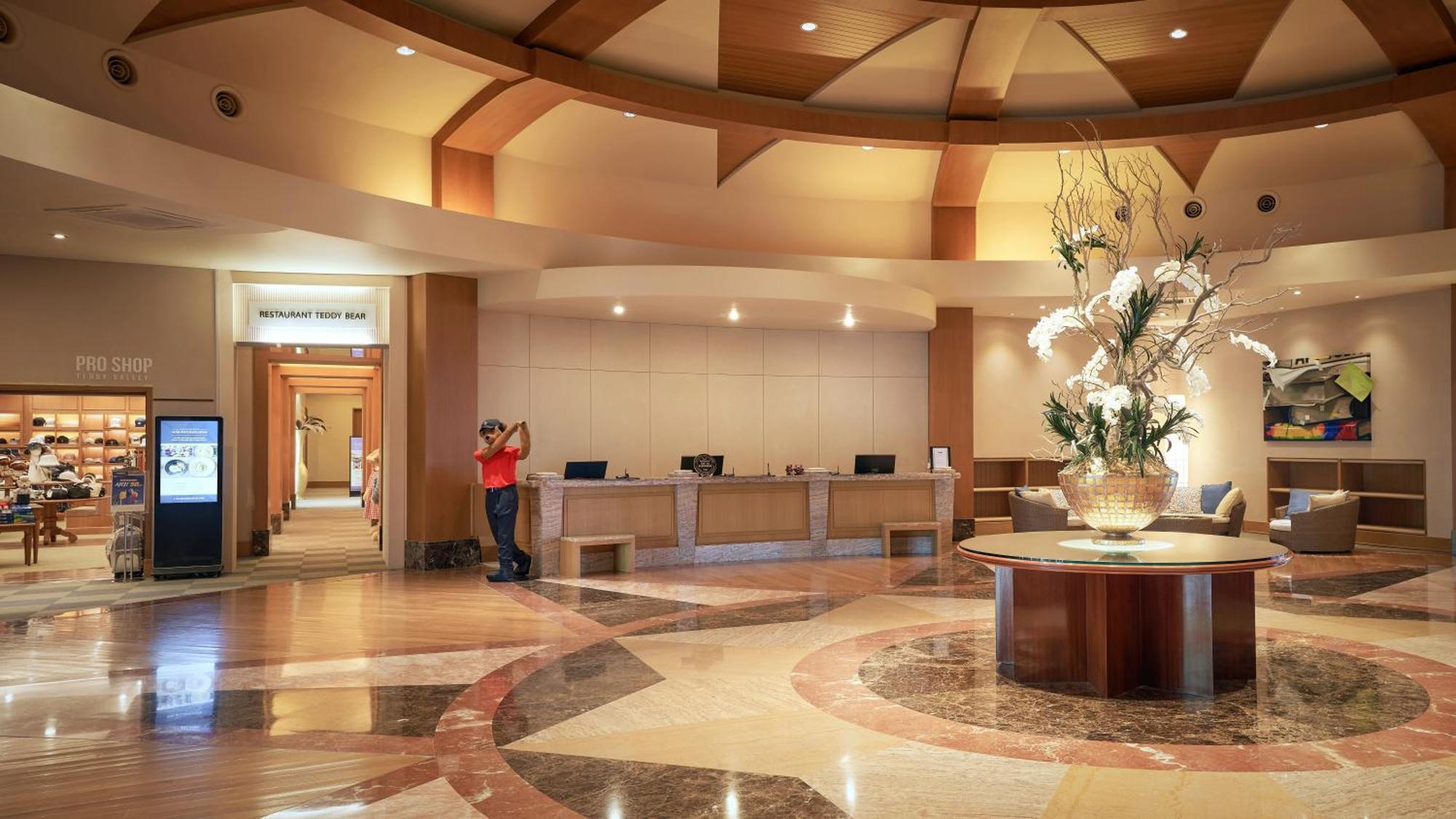 Mercure Ambassador Jeju Seogwipo Exterior photo