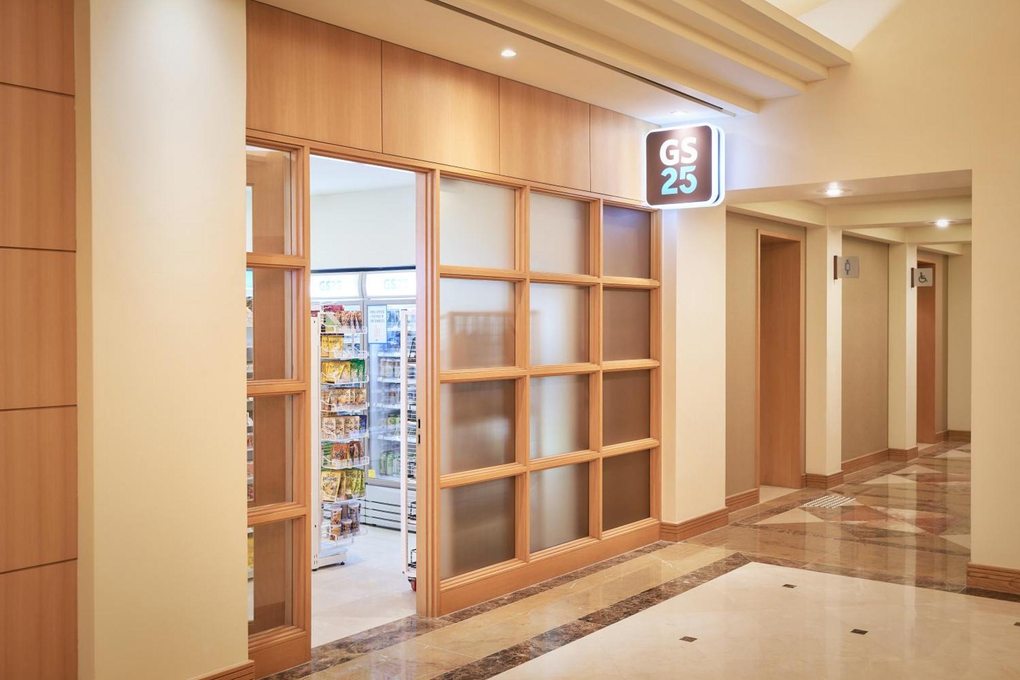 Mercure Ambassador Jeju Seogwipo Exterior photo