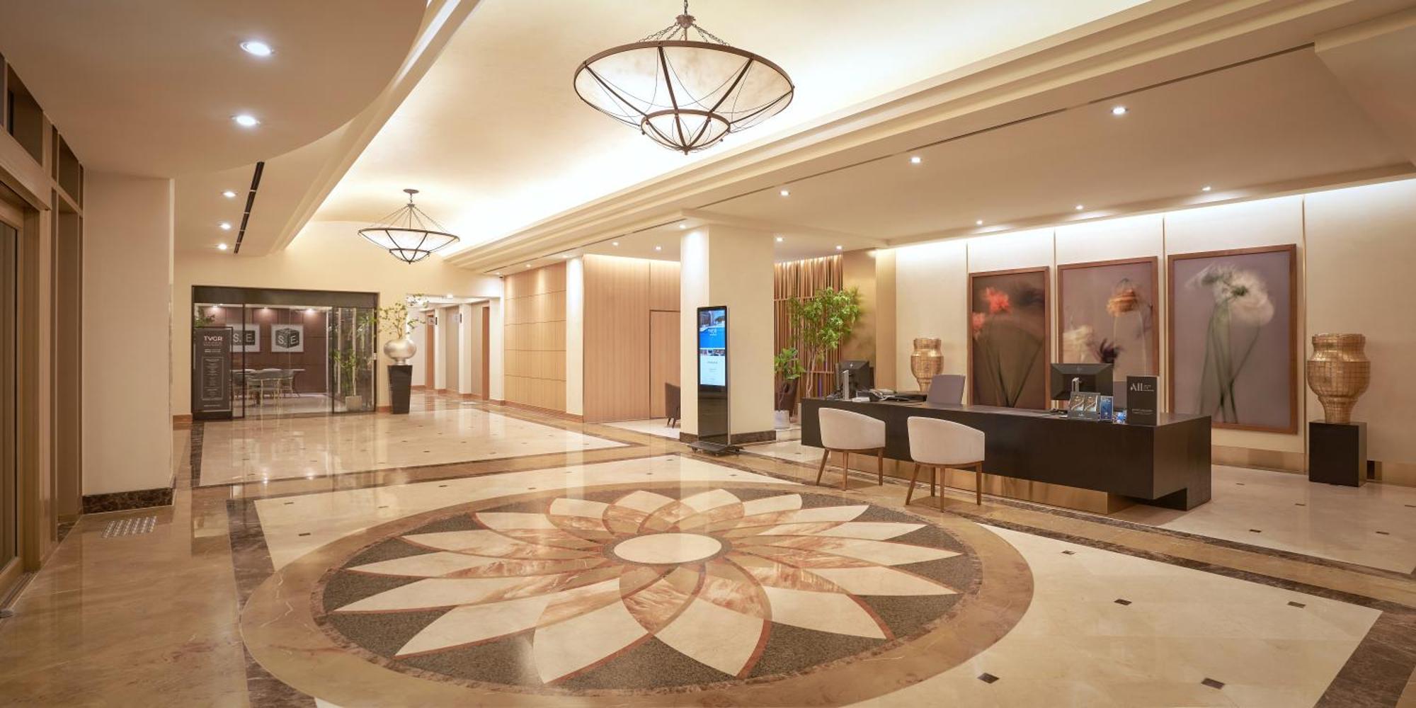 Mercure Ambassador Jeju Seogwipo Exterior photo